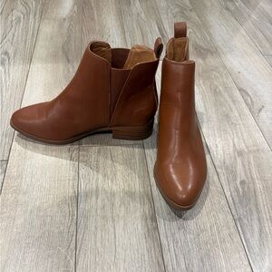 J Crew Factory Chelsea Boots